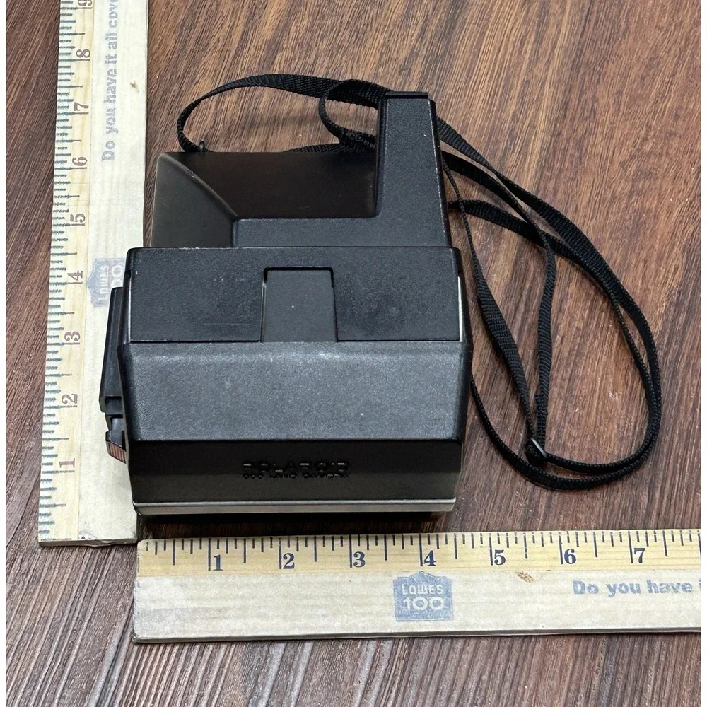 Vintage Polaroid Sun 600 LMS Instant Film Camera